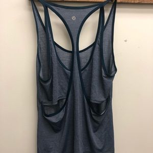 Lululemon top